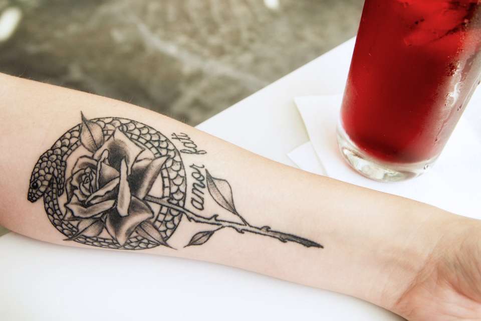 How Tattoo Artists Price Their Work: Complete Cost Guide 2026