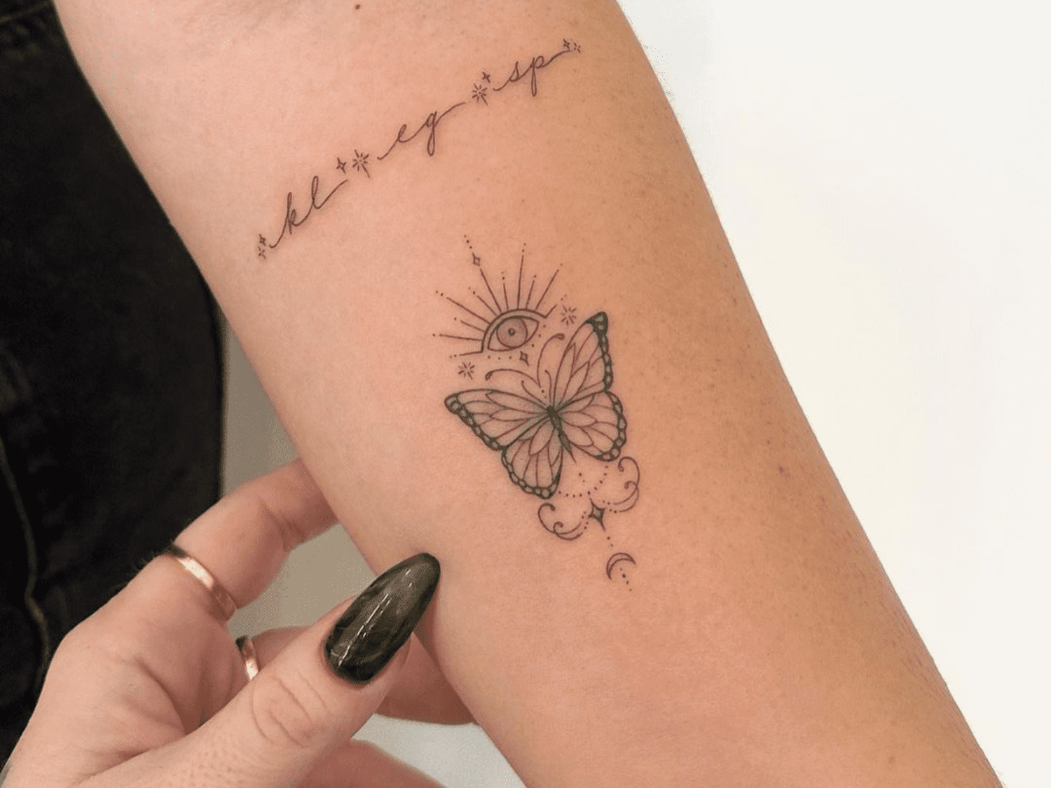 Butterfly Tattoos: Timeless Beauty, Deep Meaning, and Stunning Designs