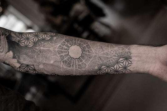 The Art of Dotwork Tattoos: Techniques, Tools, and Advantage